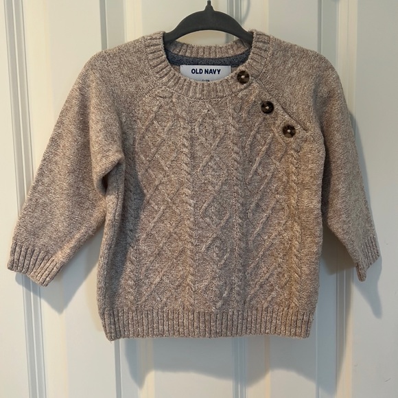 Old Navy Unisex Knit Sweater - Picture 1 of 3